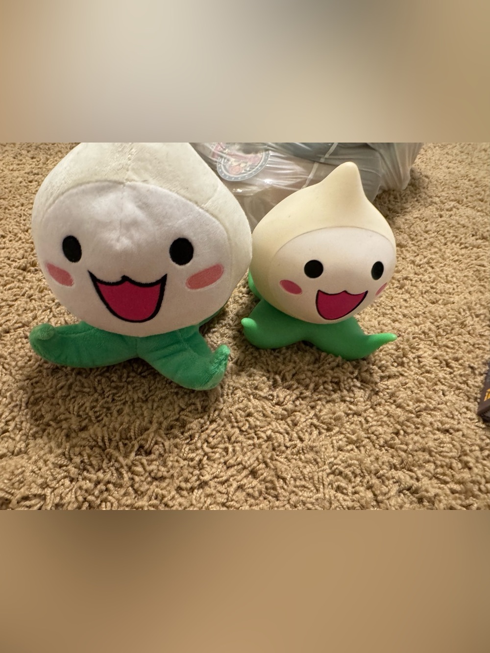 Overwatch pachimari stuffy and lamp White & Green Plush Video Game